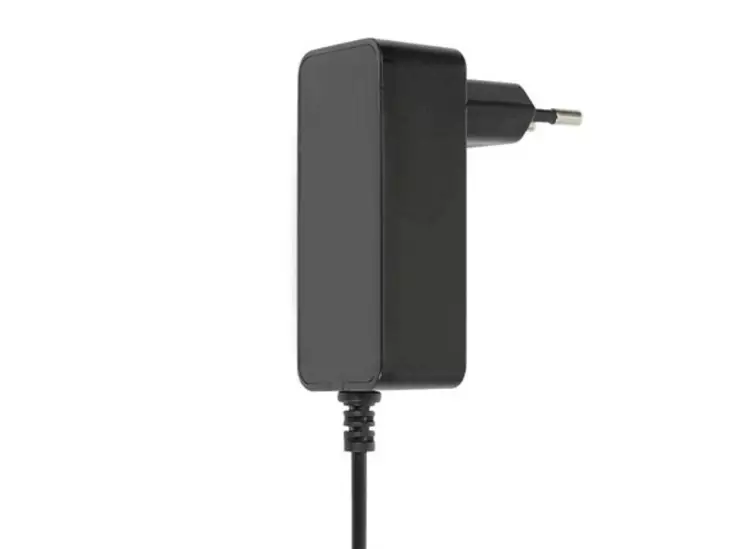 UNIVERSAL POWER SUPPLY - 12 VDC - 3 A - 36 W - CONNECTOR 2.1 x 5.5 mm - Hakkuriteholähteet - PSS6E1230 - 1