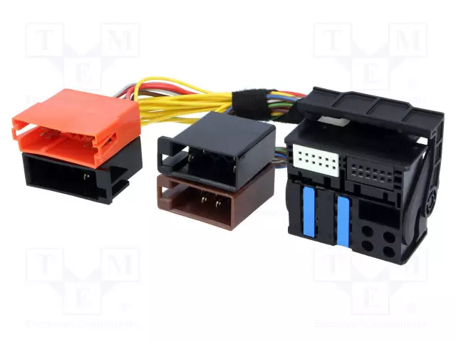 ISO,QUADLOCK - MULTIMEDIA-ADAPTERI - AUDI - RNS-E - Adapterijohdot - AD.02 - 1