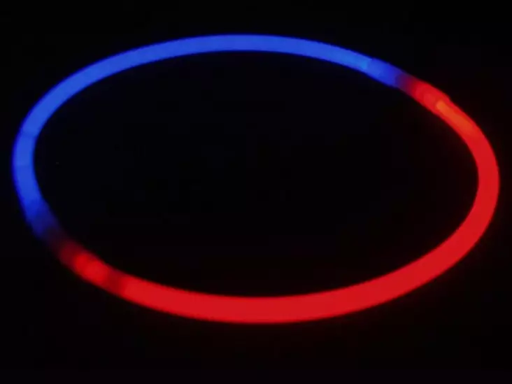 VALOPUIKOT Ø 0.5 x 20 cm - ERI VÄREJÄ (3 kpl/ltk) - Jouluvalot ja sisustusvalot - HQLS10002 - 1