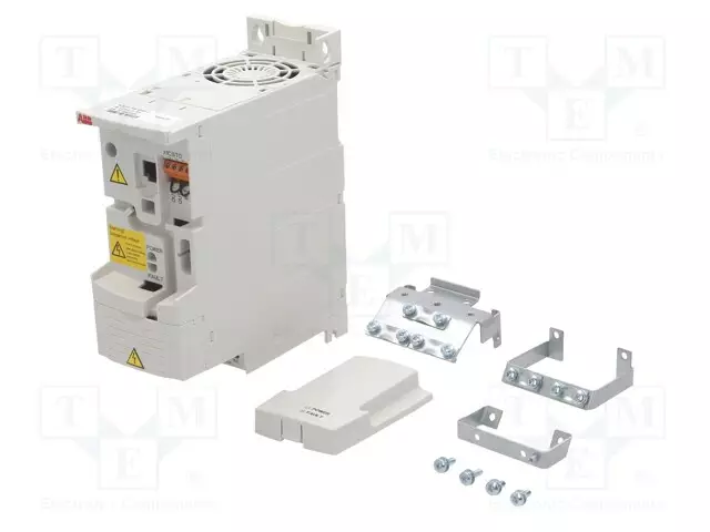 VEKTOR INVERTTERIT - 2,2KW - 3X400VAC - 3X380÷480VAC - SEINÄ-5,6A - Kolmivaiheiset vaihtosuuntaajat - ACS355-03E-05A6-4 - 1