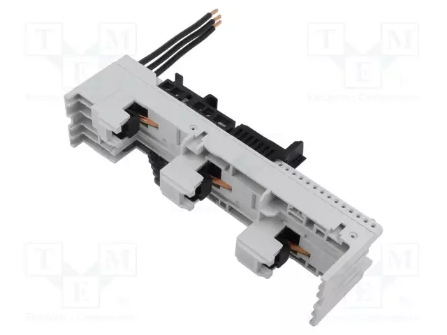 BUSBAR ADAPTER - Sulakeasennustarvikkeet - BBA0-25 - 1