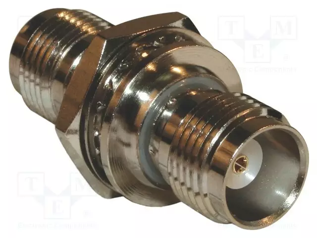 ADAPTERI - TNC NAARAS,MOLEMMIN PUOLIN - ERISTYS: POM - 50OHM - MESSINKI - RF adapterit - 122346 - 1