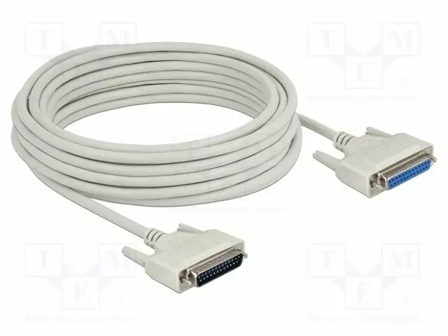 KAAPELI - D-SUB 25PIN PISTORASIA,D-SUB 25PIN PISTOKE - PIT: - Tietokonekaapelit ja -adapterit - DELOCK-83678 - 1