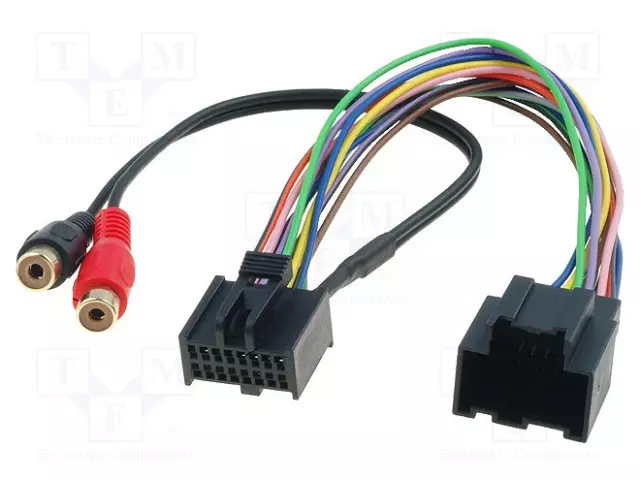 AUX-ADAPTERI - RCA - SAAB - AUX ja bluetooth liitännät - C8001-RCA - 1