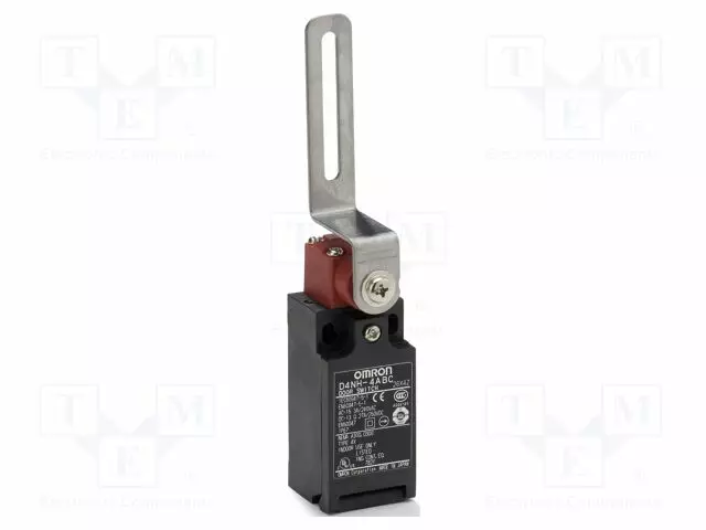 SAFETY SWITCH: HINGED - D4NH - NC X3 - IP67 - ELECTR.CONNECT: M20 - Standardinomaiset turvakytkimet - D4NH-4DBC - 1