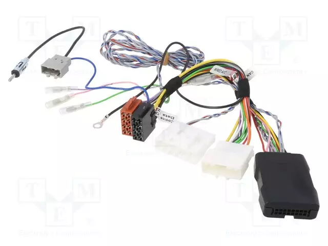 RATTIOHJAIN ADAPTERI- NISSAN - Adapterijohdot - C5704CD - 1