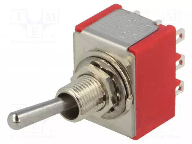VIPUKYTKIN - ASENNOT: 3 - 3P3T - ON-OFF-ON - 2A/250VAC - 5A/28VDC - -35÷80°C - Vipukytkimet - 1M33T1B1M1QE - 1