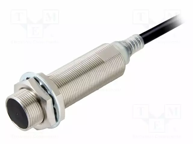 INDUKTIIVINEN ANTURI - OUT: PNP / NO / NC - 0÷5MM - 10÷30VDC - M18 - Teollisuus induktiiviset anturit - E2E-X5B3DL18-2M - 1