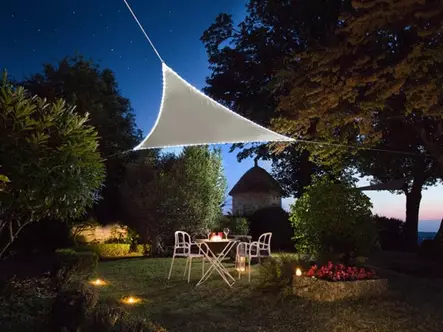 SHADE SAIL WITH BUILT-IN LED BORDER - TRIANGLE - 3.6 x 3.6 x 3.6 m - TAUPE - Piha ja terassikalusteet - GSST36MLEDSP - 1