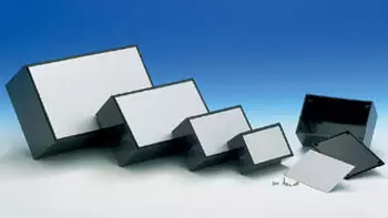 KOTELO ABS-MUOVIA 85x56x36,4mm OPTATIVE KANSI ALUMIINIA MUSTA - Kotelot - Teko-sarja - TK151P - 1