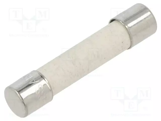 KERAAMINEN,LIERIÖMÄINEN - 8A - 250VAC - NOPEA - Sulakkeet 6,3x32mm - nopeat - BK-ABC-8-R - 1