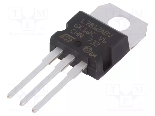 REGULAATTORI KIINTEÄ JÄNNITE - 12V - 1,5A - Regulaattorit kiinteällä jännitteellä - L7812ABV - 1