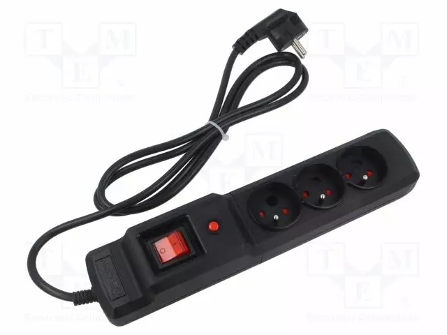 JATKOJOHTO: SUOJAUS-PISTORASIAT: 3 - 250VAC - 10A - MUSTA - Tietokonetarvikkeet - muut - M3-1.5M-CZ - 1